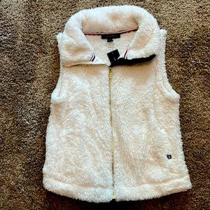 Fluffy white Tommy Hilfiger vest